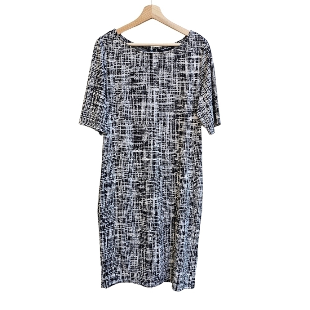 Sharagano Office Dress, Black and White with 3/4 Length Sleeves, Size Large